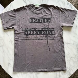 The Beatles Abbey Road T Shirt Gray Graphic Tee 2005 Apple Corps Licensed Size M